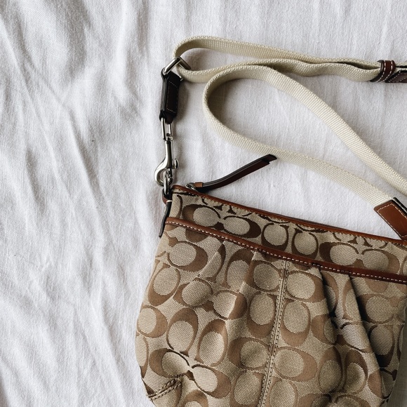 Coach shoulder / crossbody bag - Picture 2 of 13